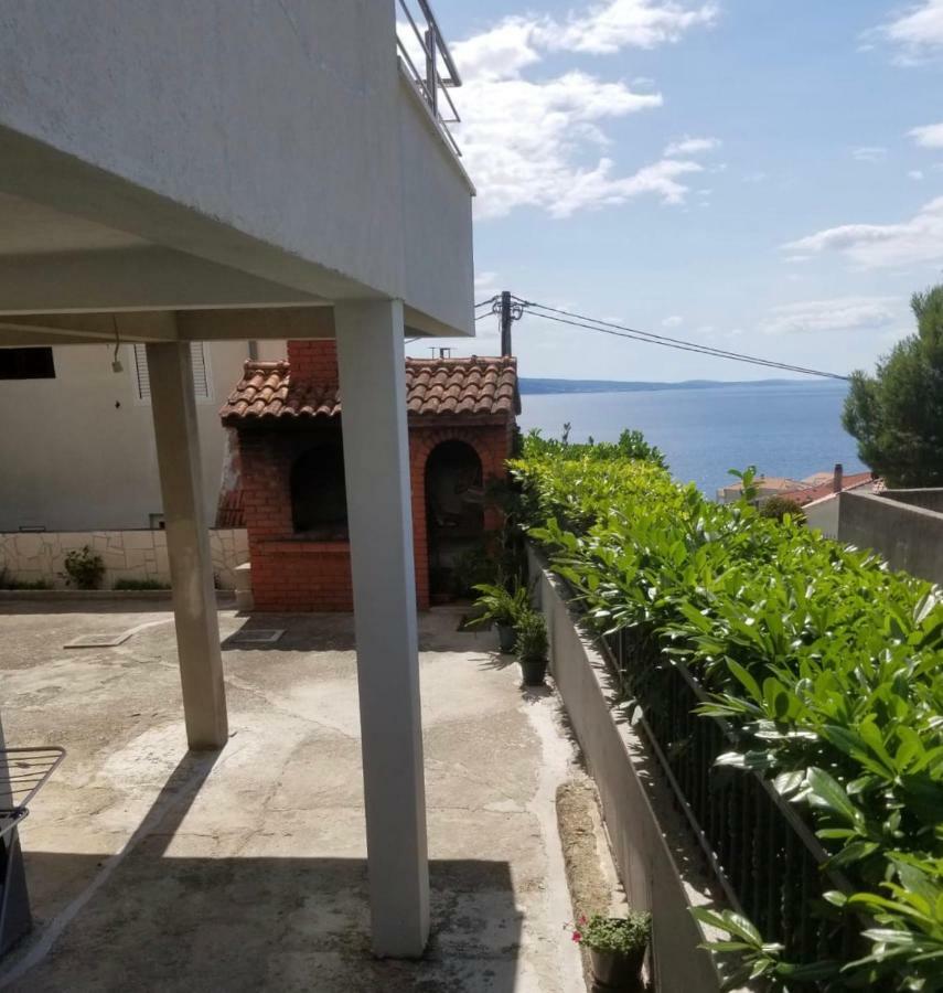 Apartment Ines Omiš Eksteriør billede